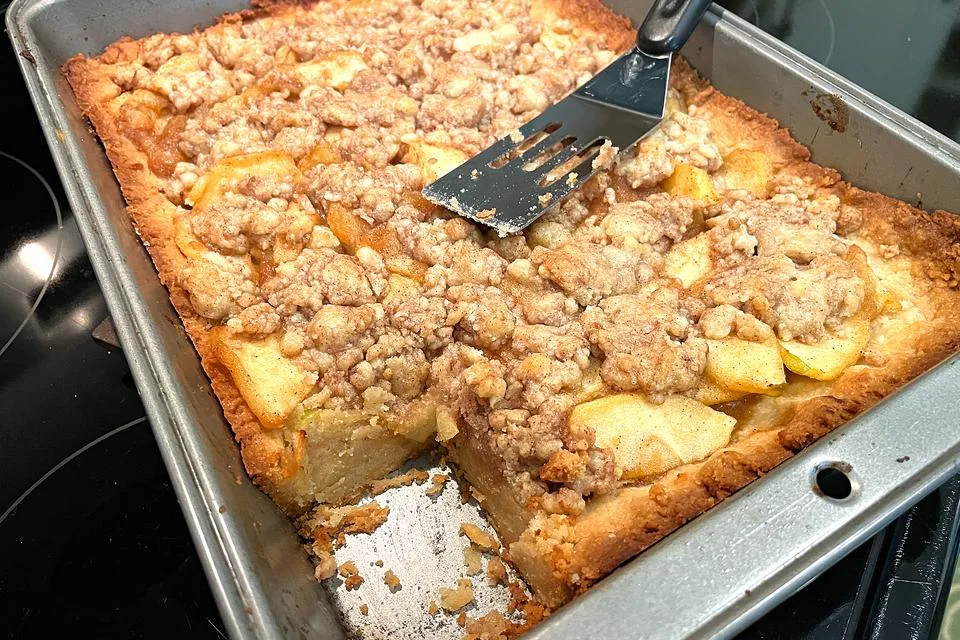 Apple Squares