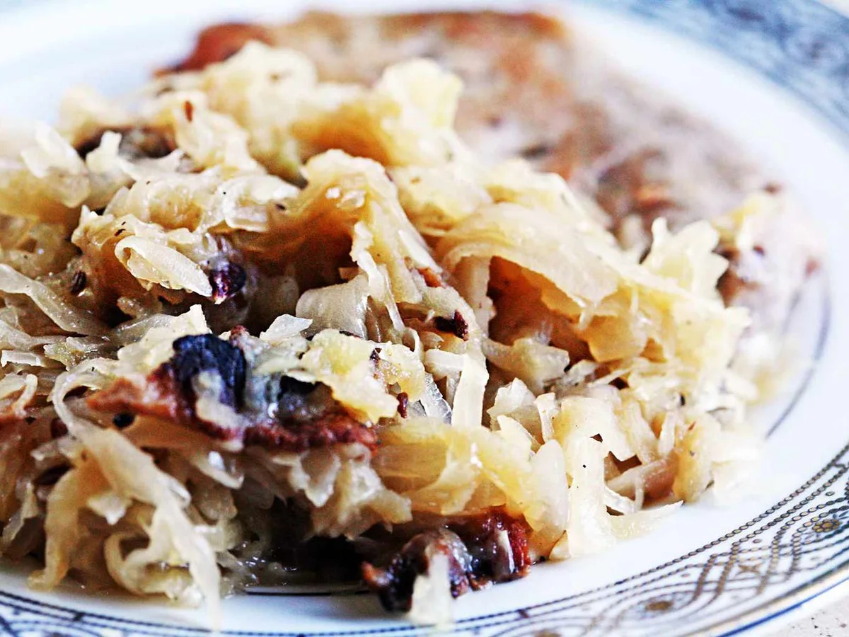 Applesauce Sauerkraut