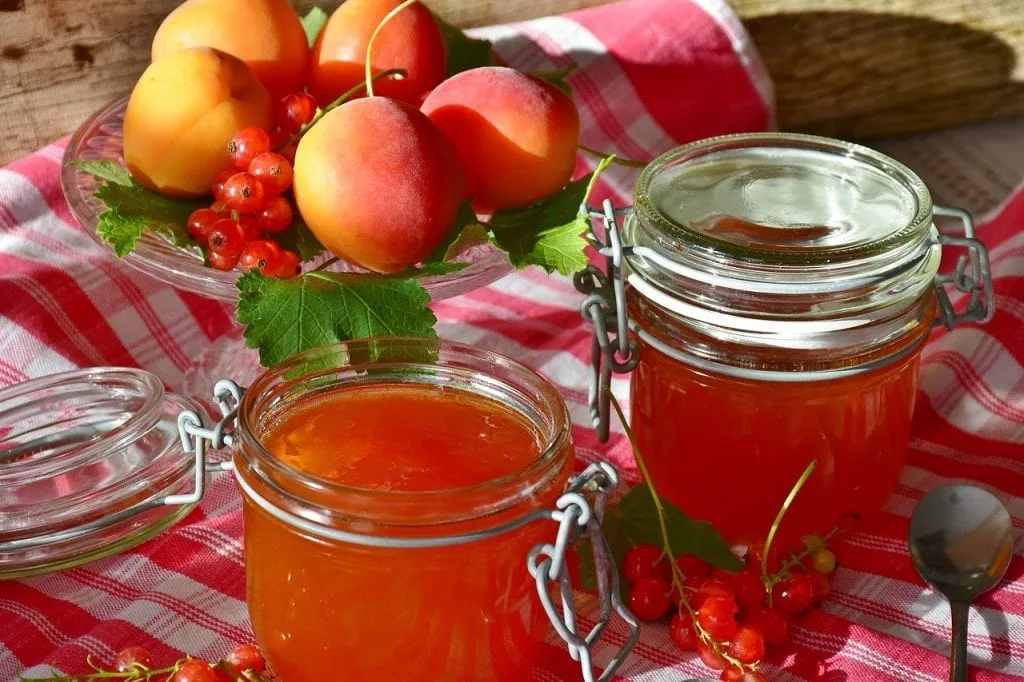 Apricot Jalapeno Preserves