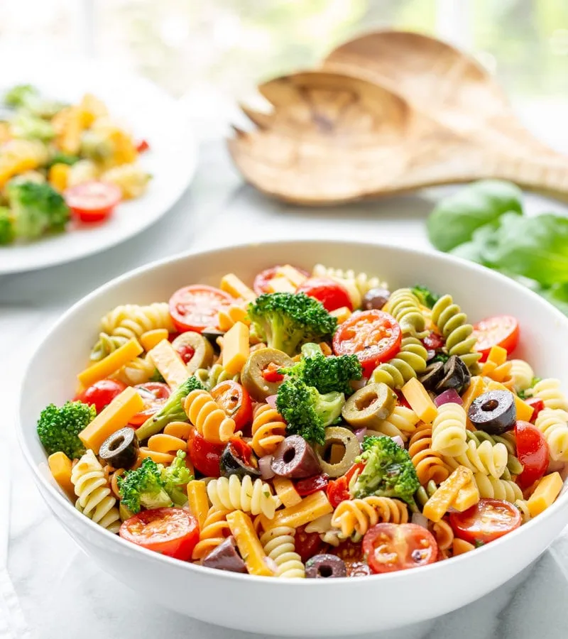Broccoli − Cheese Pasta Salad