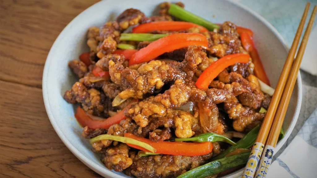 Hot−Fried Crispy Shredded Beef