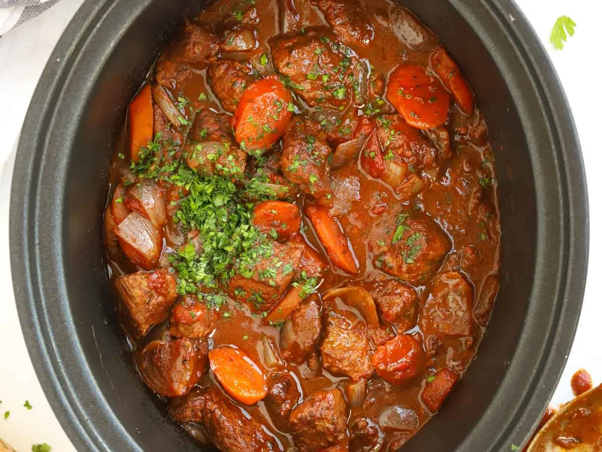 Slow Cooker Stifado