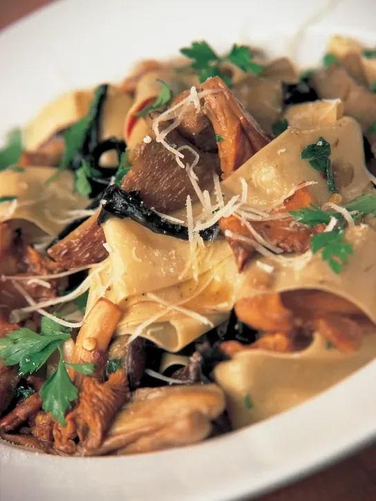 Spaghetti with Wild Mushrooms