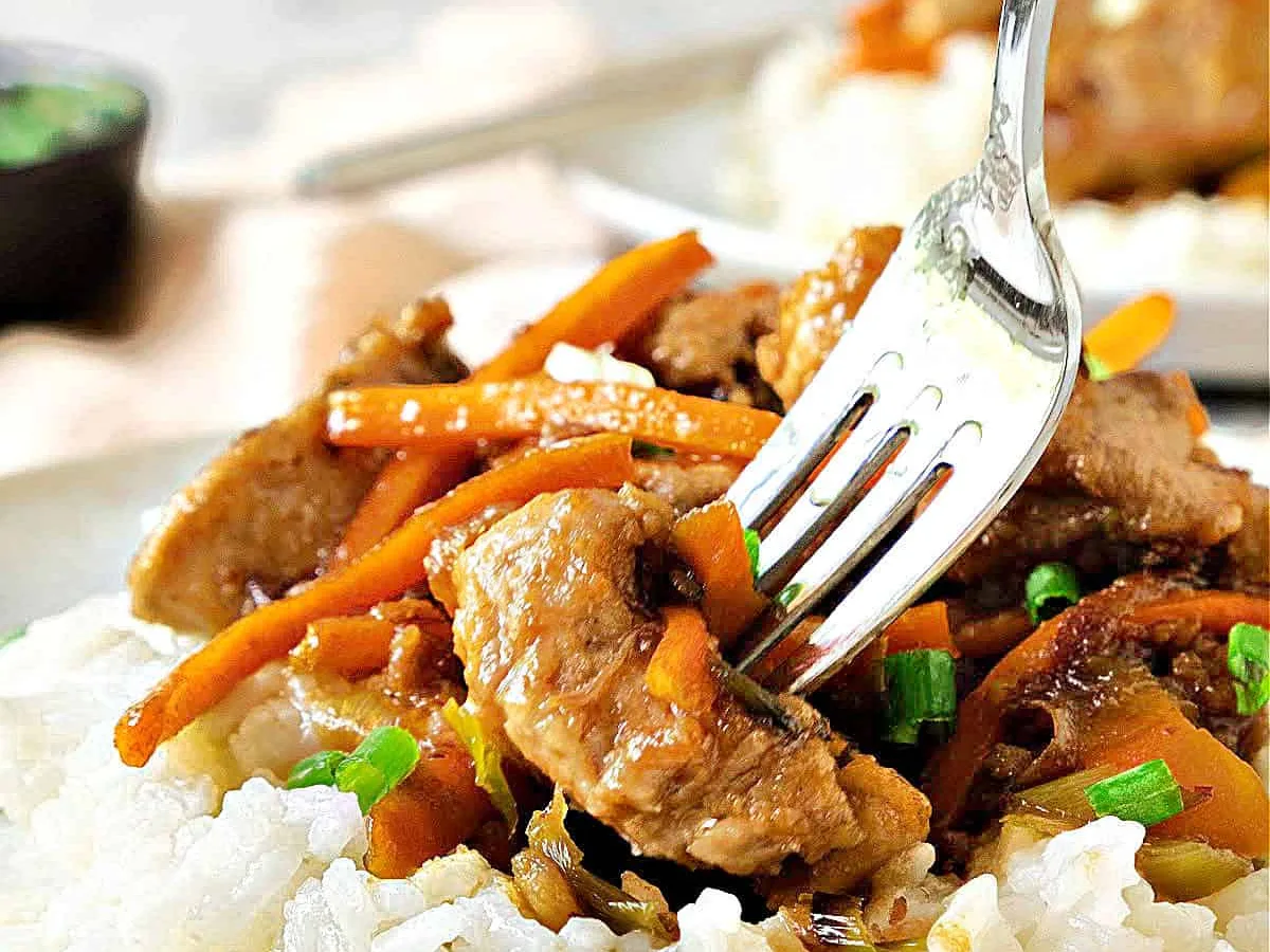 Stir-fry Carrots with Szechuan Peppercorns